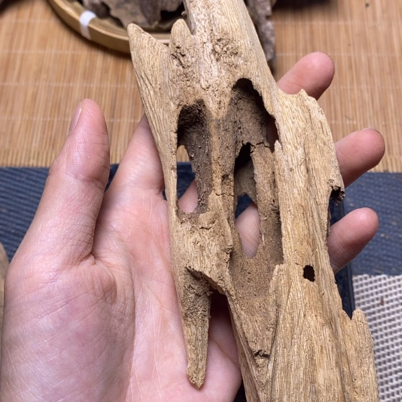 【闪购商品】香榧木土沉23克