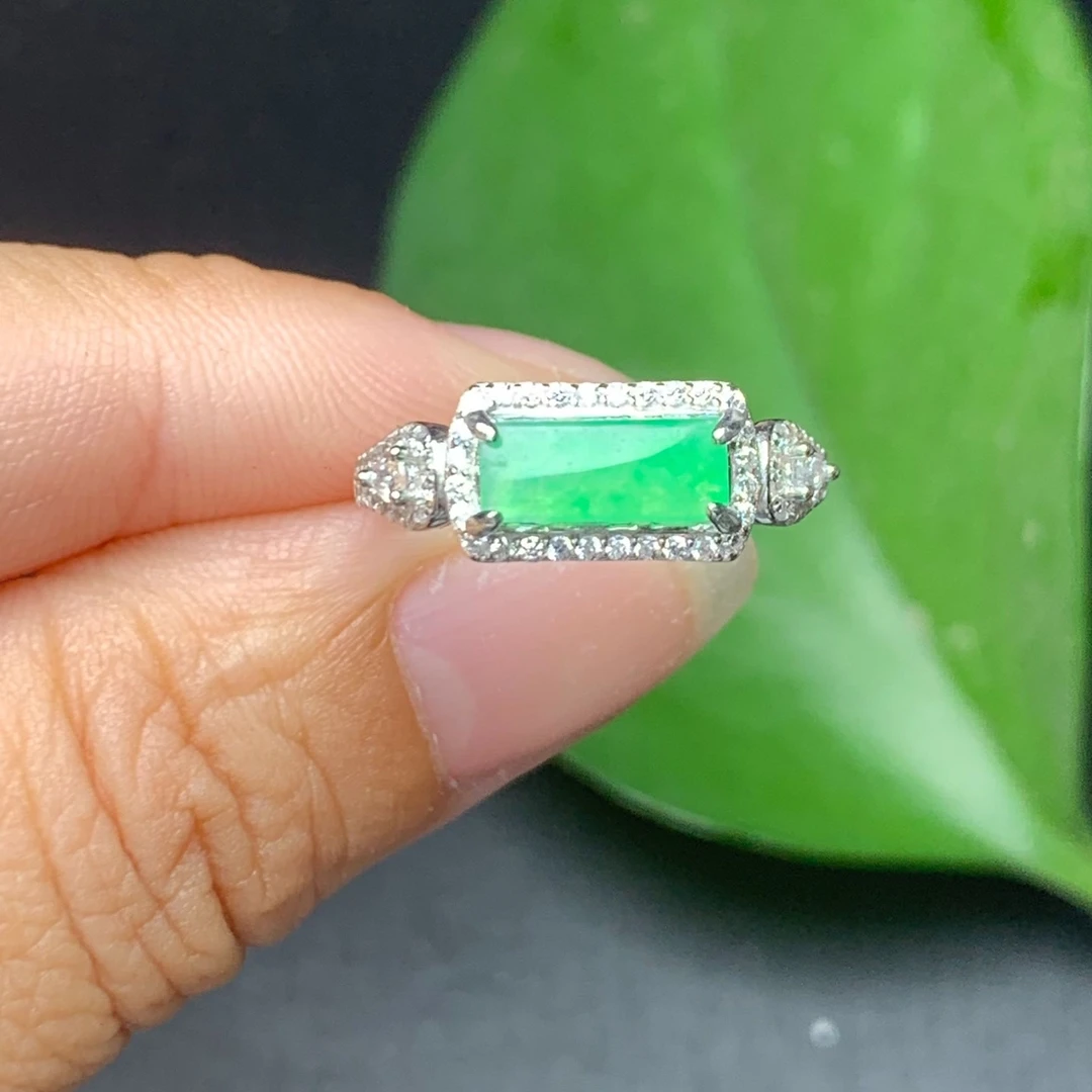 翡翠戒指925银天然翡翠A货阳绿马鞍戒指正品翡翠阳绿马鞍戒指女