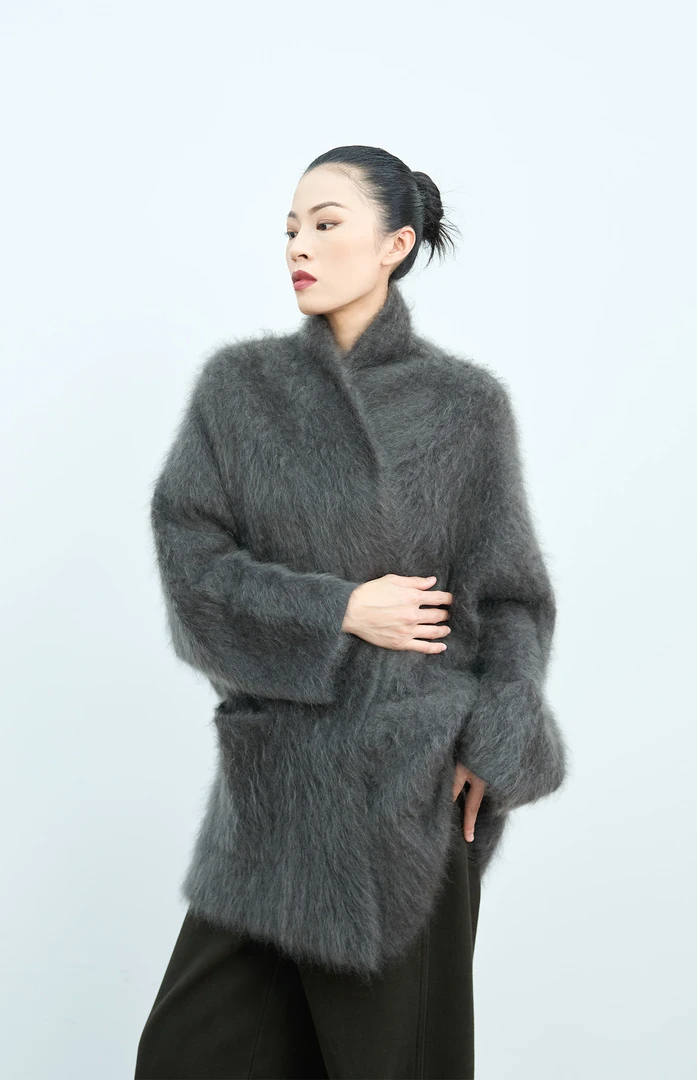 CONSINEE小山羊绒拉绒无领开衫外套