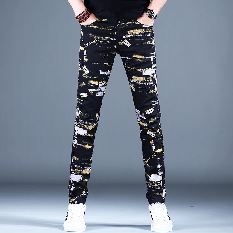 防风迷彩印花牛仔裤男款修身显瘦小脚2025新款春秋季弹力潮流裤子