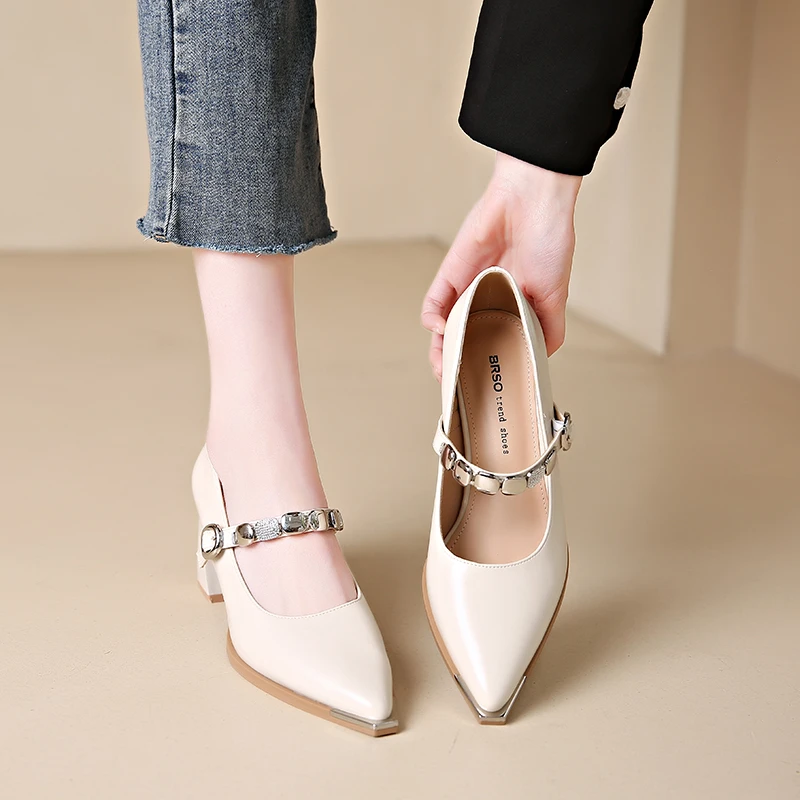 金属扣气质尖头粗跟单鞋女2025春季新款一字扣带通勤工作玛丽珍鞋