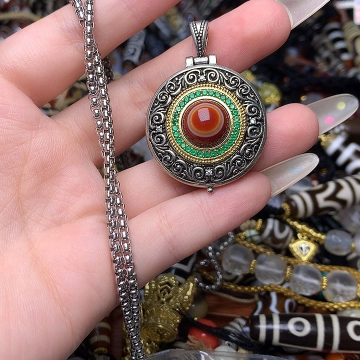 玛瑙/玉髓发一个未镶嵌