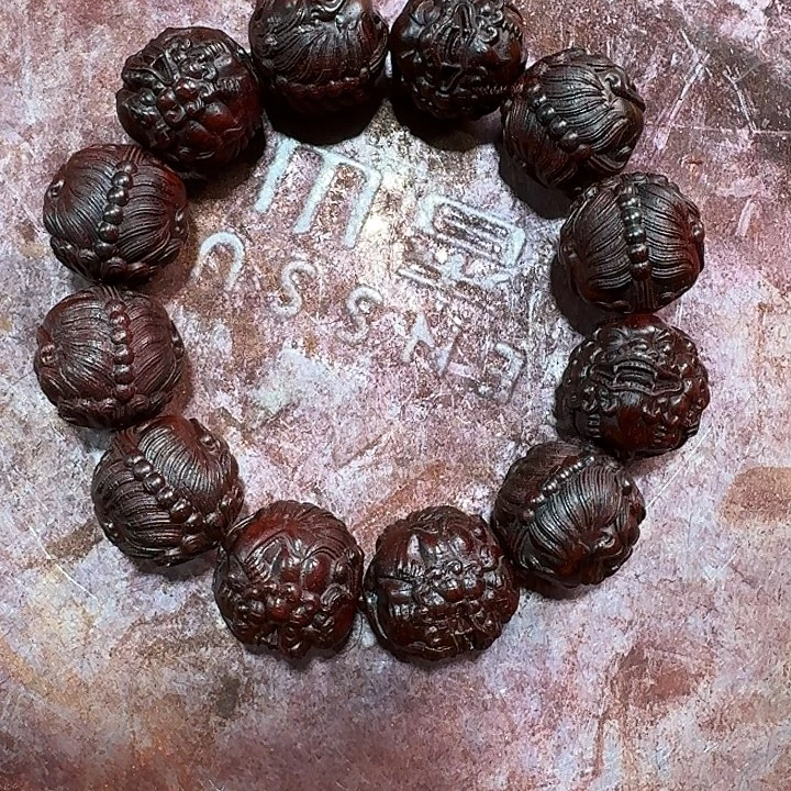 楊***東小叶紫檀手串/手链