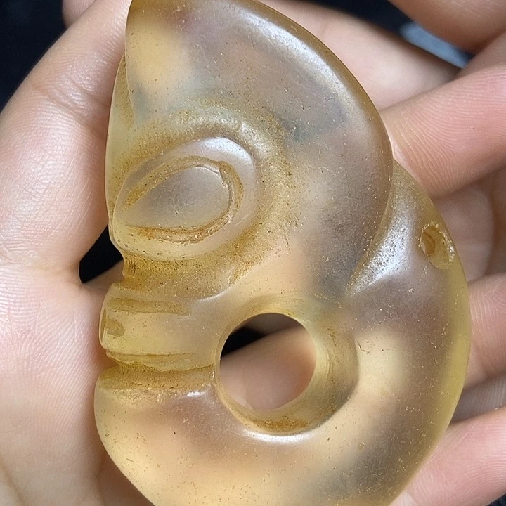 和田玉（糖玉）未镶嵌挂件