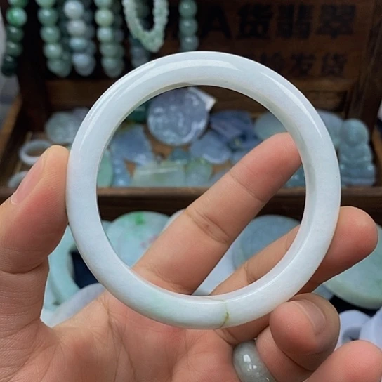 未镶嵌手镯翡翠59