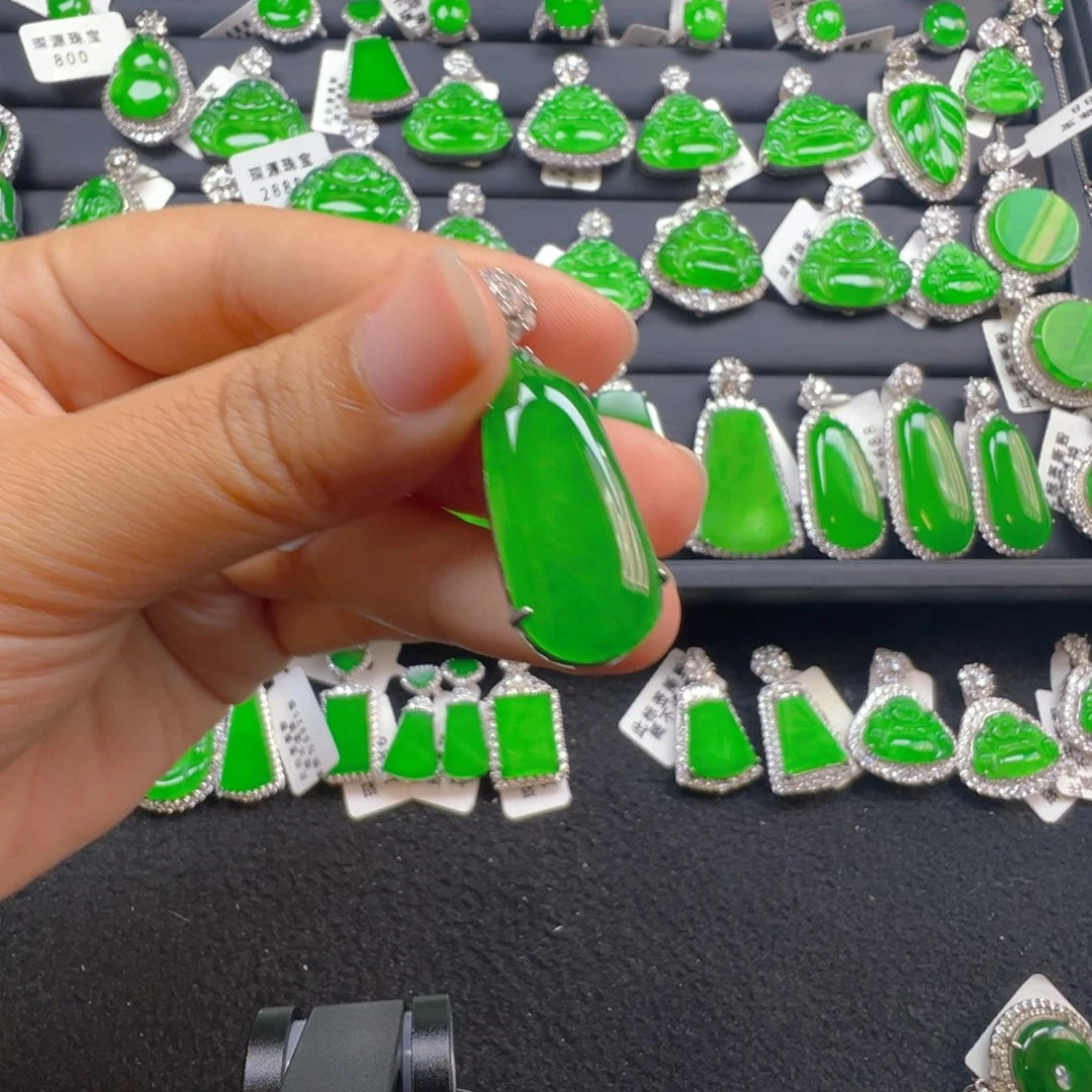 翡翠银S925镶嵌颈饰