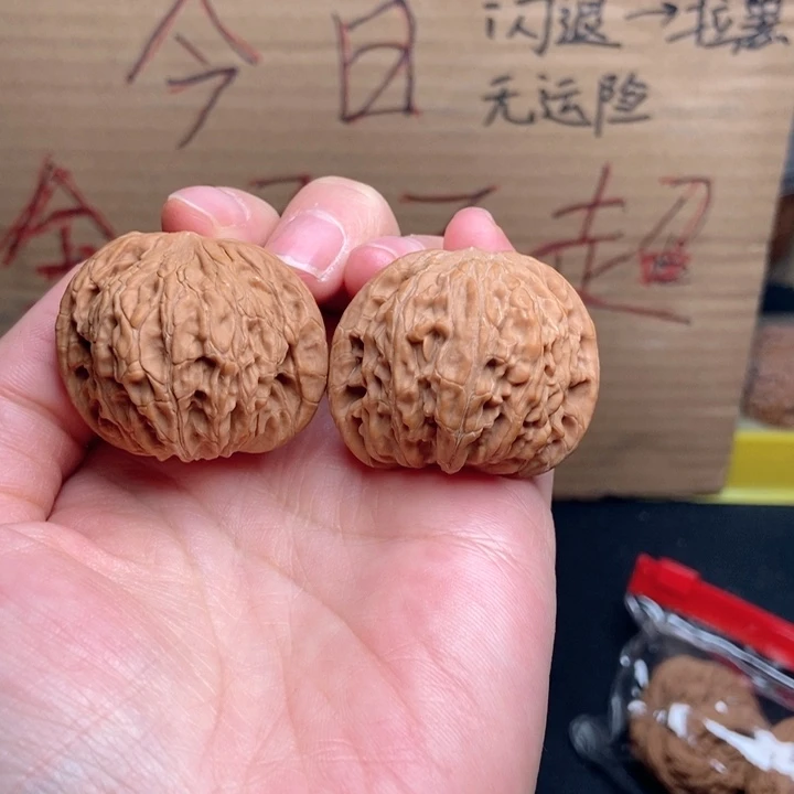 文玩核桃吊坠磨盘38尺