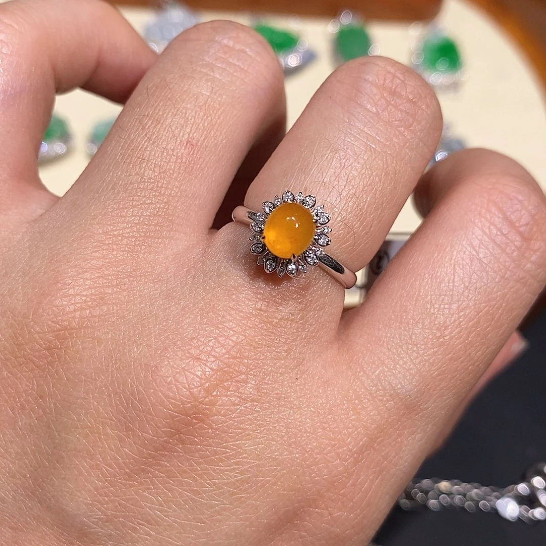 翡翠戒指18K金镶嵌戒指18k