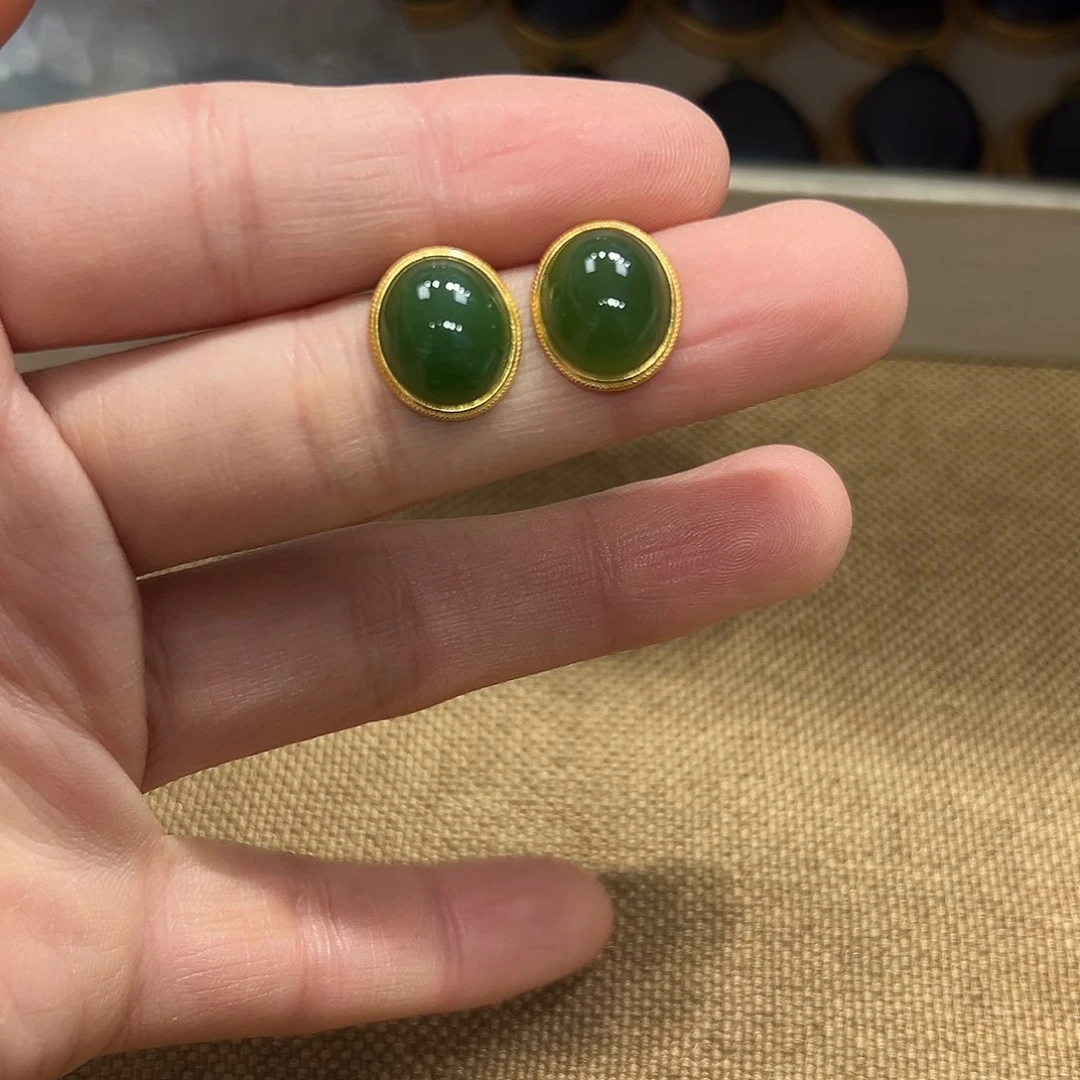 和田玉耳钉银S925镶嵌乔*