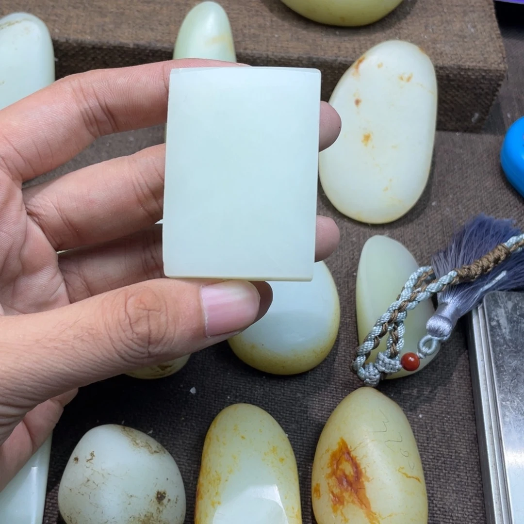 萍***和田玉未镶嵌定制和田玉