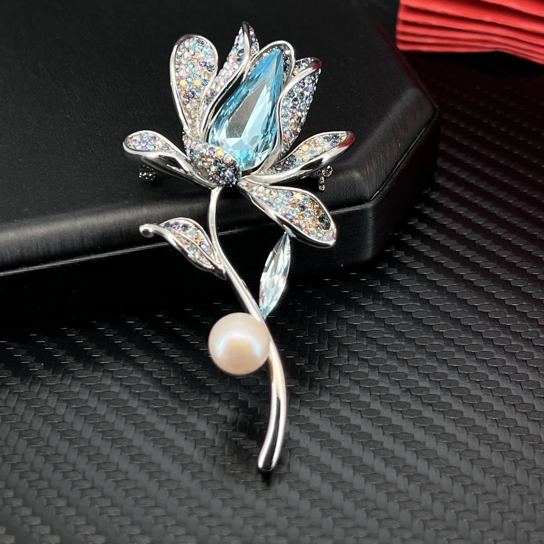 1299天蓝色兰花胸针