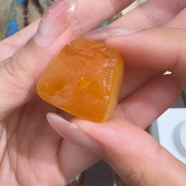 未镶嵌琥珀裸石我