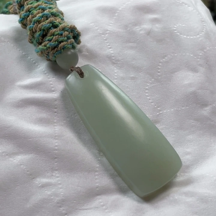 和田玉未镶嵌手串