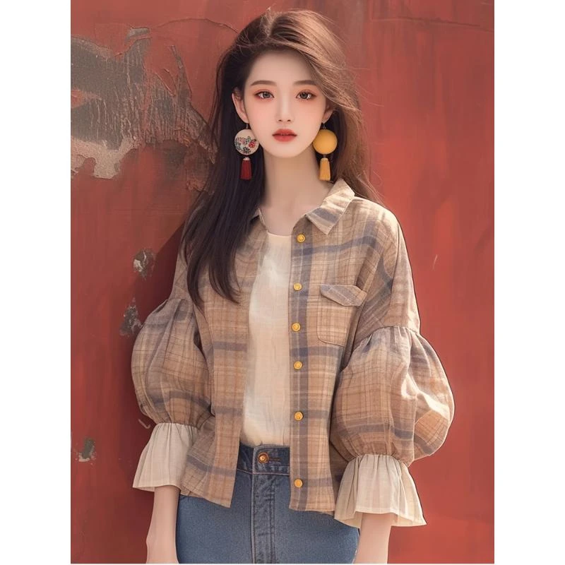7279 早秋新款爆款上衣韩系小众设计感撞色浅咖色泡泡袖格子外套
