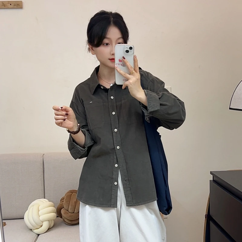 秋季复古灯芯绒翻领衬衫女休闲宽松气质长袖衬衣高级感棉质上衣潮