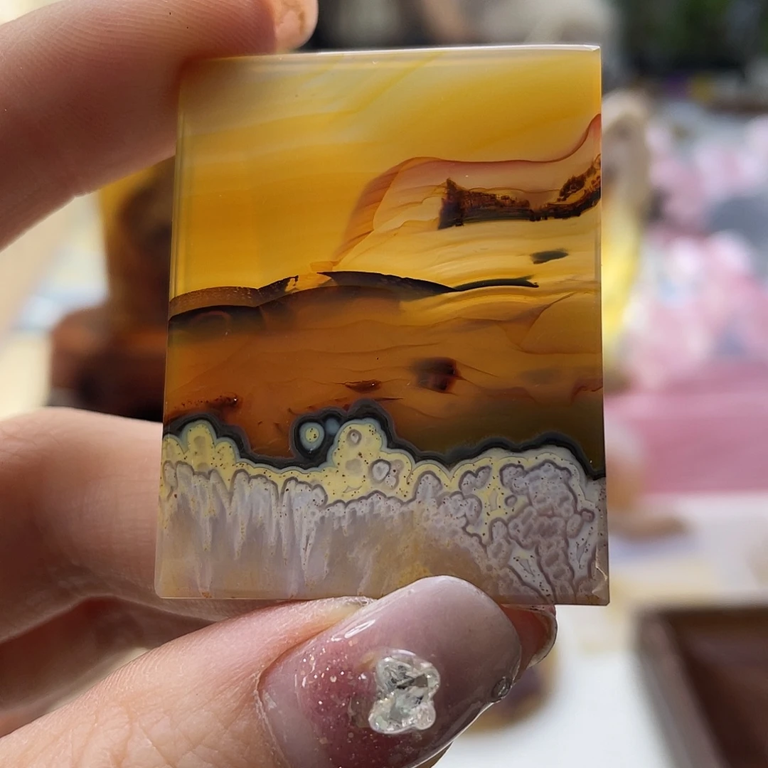 玛瑙/玉髓未镶嵌珠宝奇石