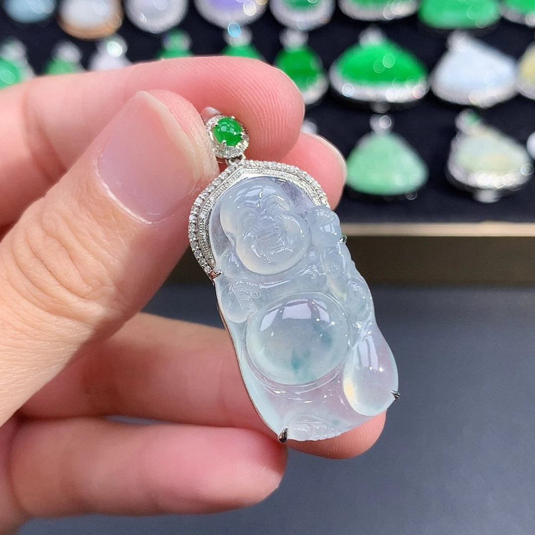 翡翠18K金镶嵌吊坠(赠链)