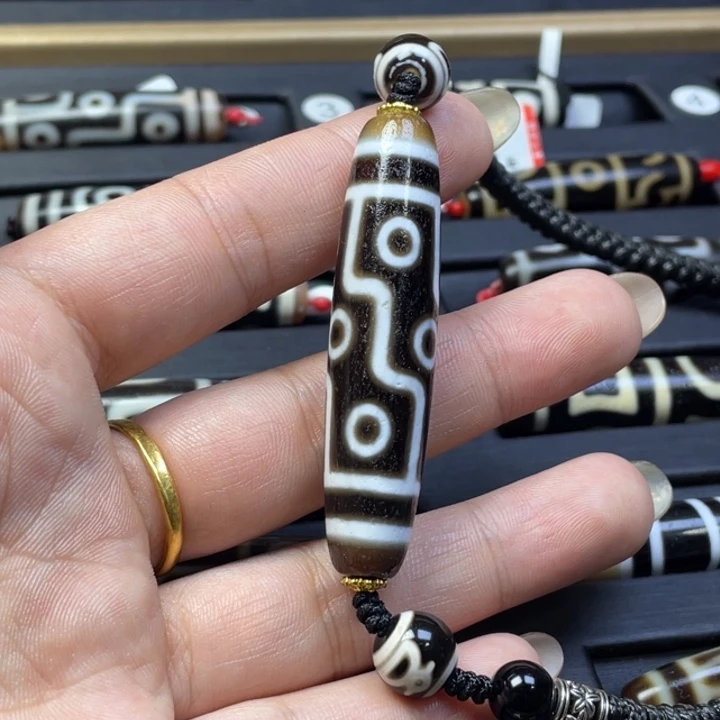 均***仔玛瑙/玉髓未镶嵌颈饰