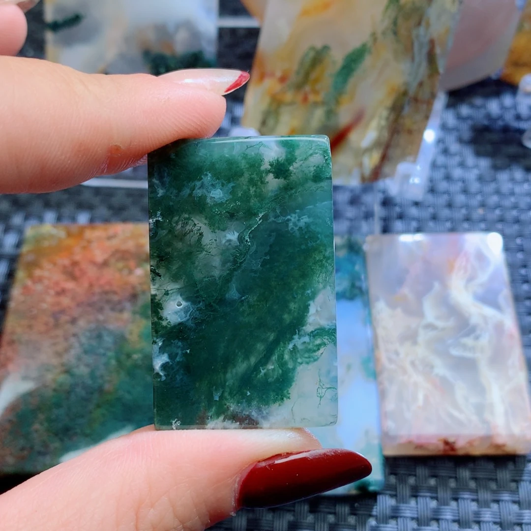 未镶嵌颈饰玛瑙/玉髓静****刻