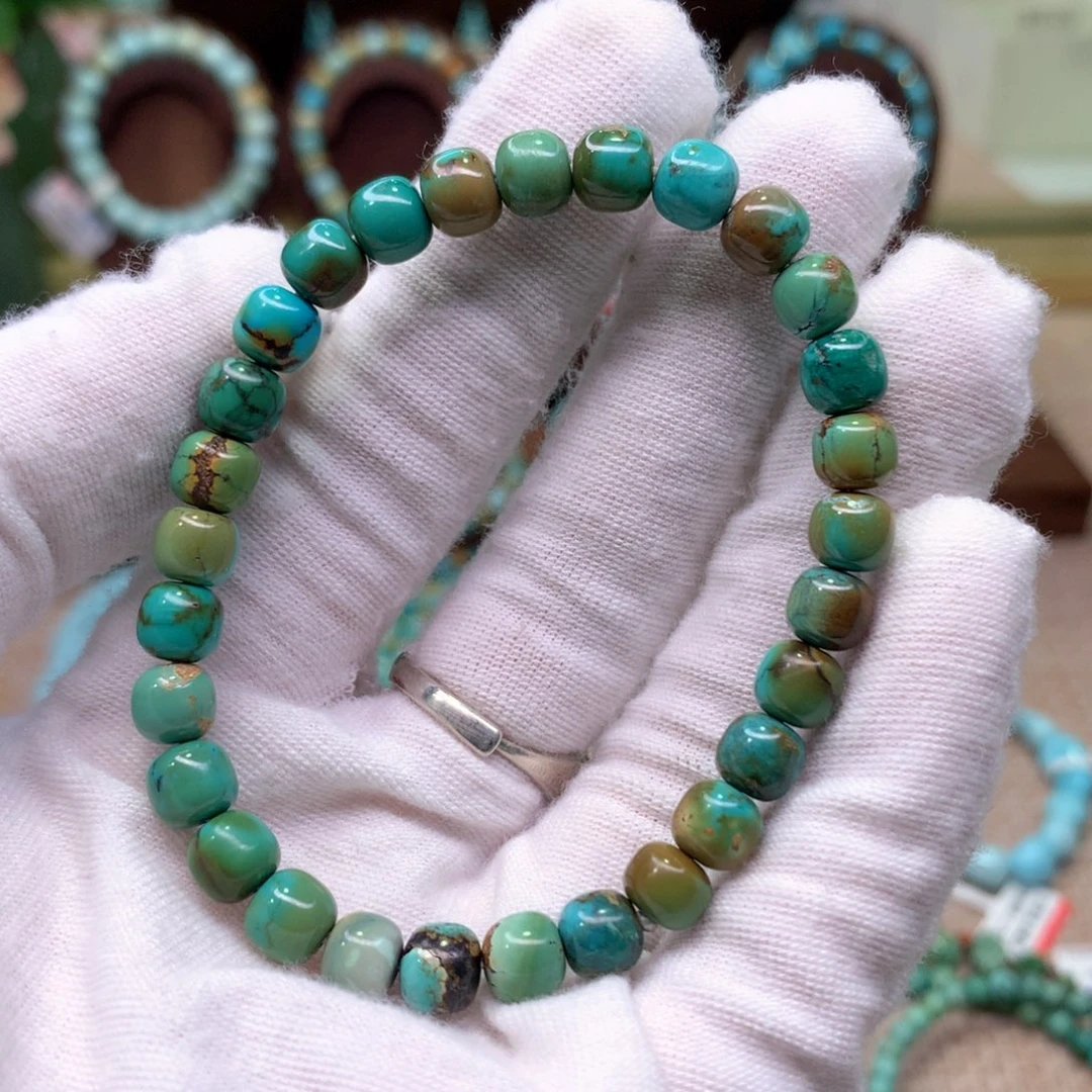 绿松石配饰未镶嵌