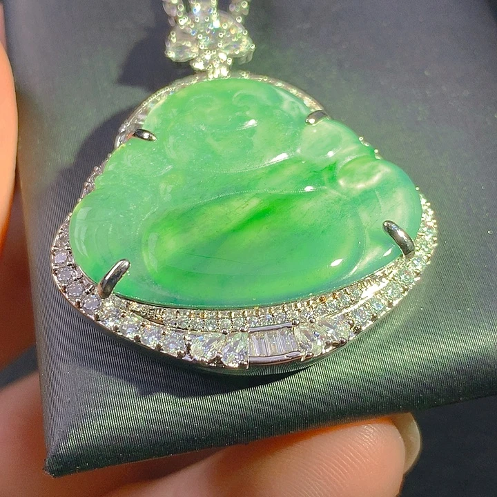 翡翠未镶嵌颈饰翡翠多样性