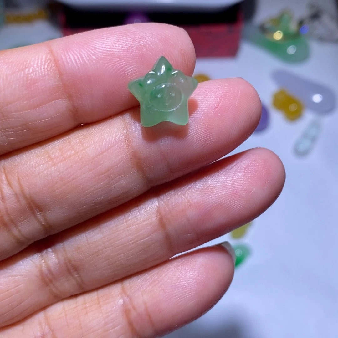 颈饰未镶嵌翡翠10