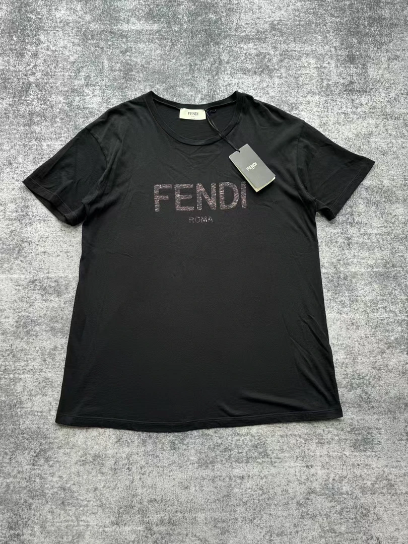 99新 FENDI/芬迪 葡萄籽奢潮/Fendi 黑色logo短袖/L码