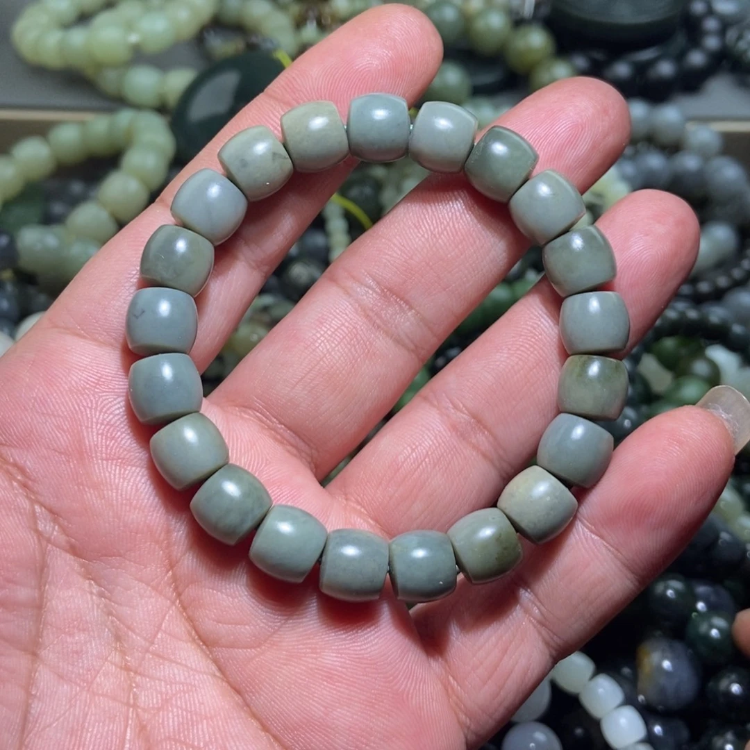 和田玉（糖玉）未镶嵌手链