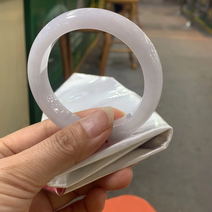 翡翠未镶嵌手镯翡翠手镯