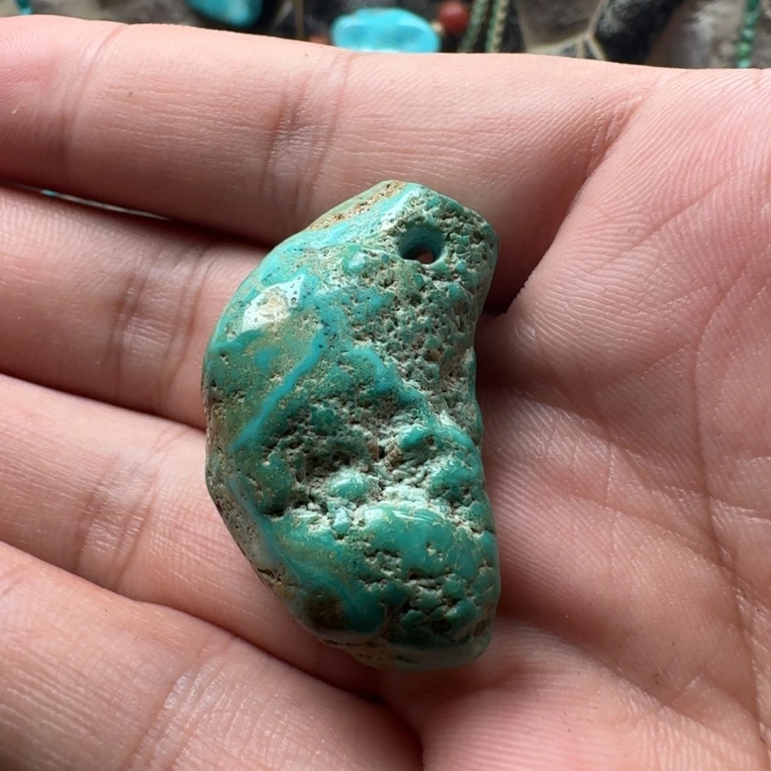 未镶嵌绿松石珠宝奇石
