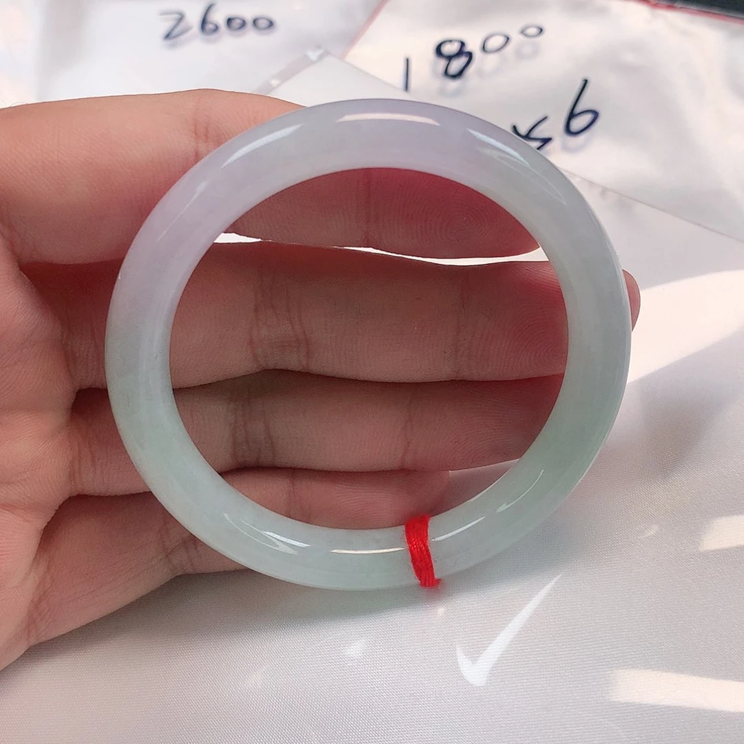 翡翠手镯（圆镯）未镶嵌?*?88号