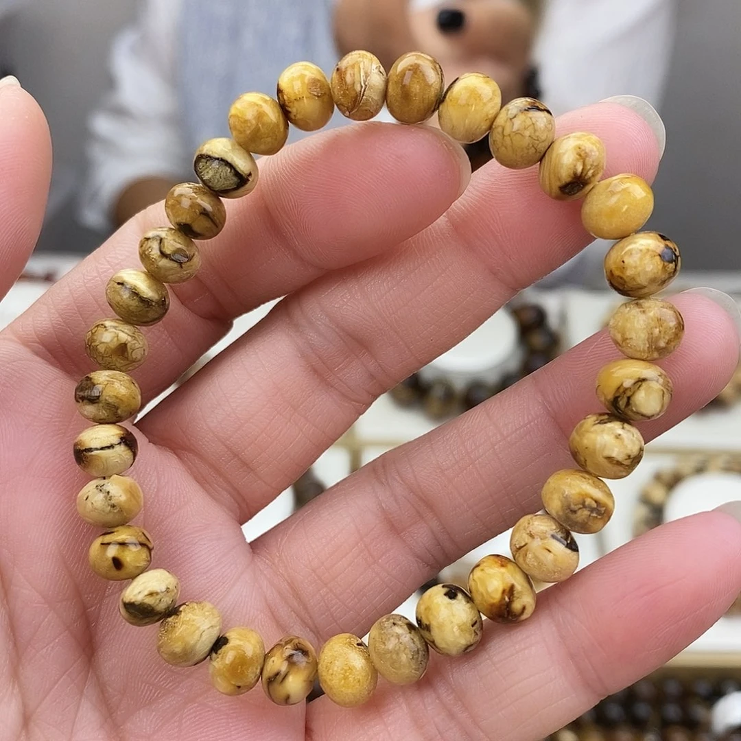 琥珀未镶嵌裸石琥珀7