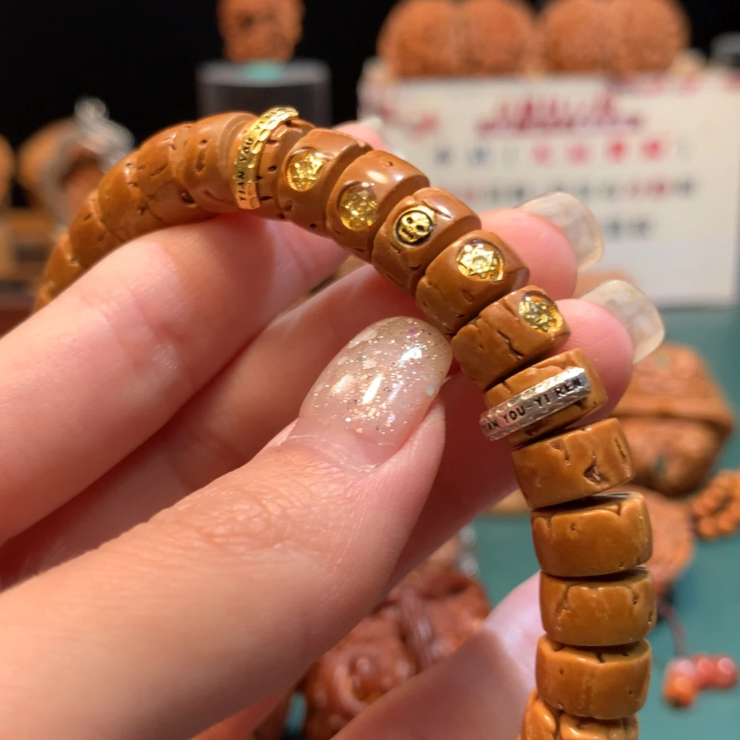手串桃核111111111111