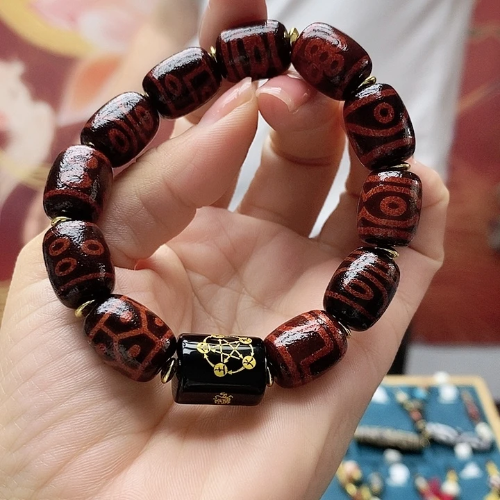 玛瑙/玉髓颈饰合金