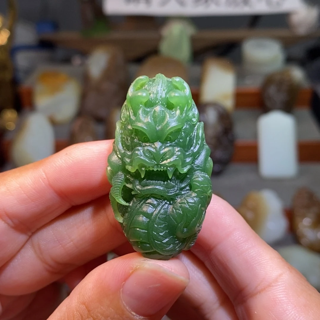 定制和田玉碧玉龙