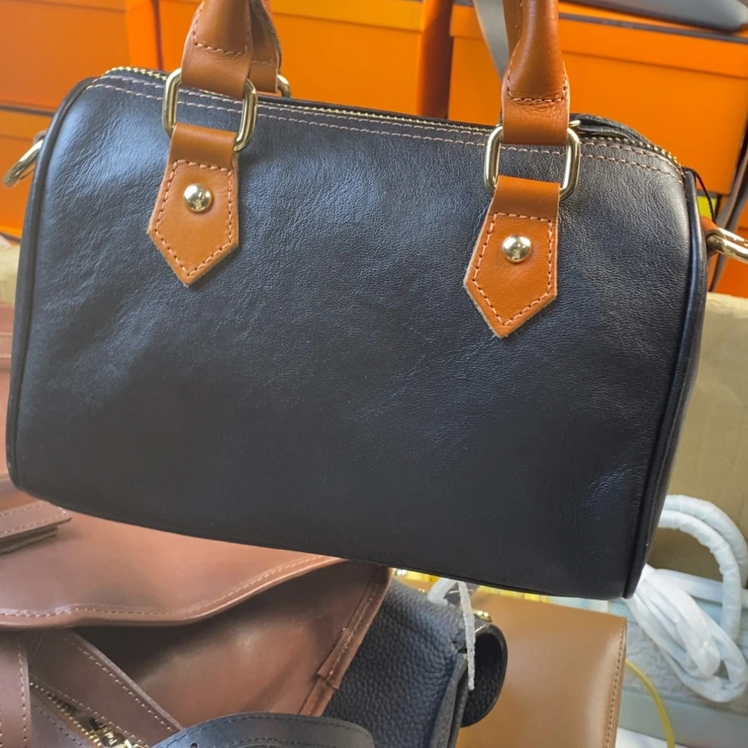 黄牛皮（革）牛皮（革）