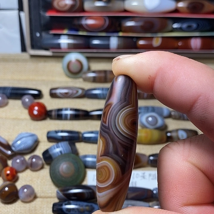 玛瑙/玉髓合金颈饰