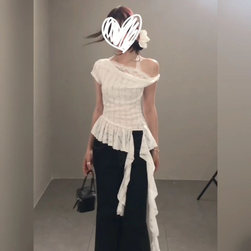 甜妹风蕾丝设计感小众斜领露肩T恤女夏季不规则系带性感时尚上衣