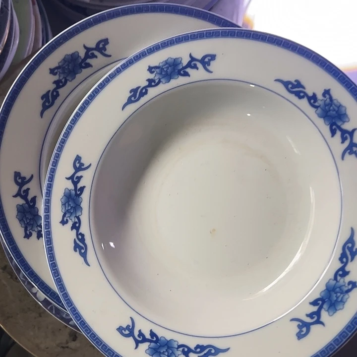 其它陶瓷8寸深盘两个