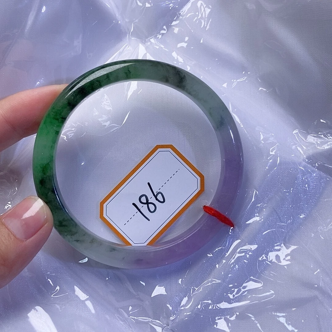 陈***浮翡翠手镯未镶嵌手镯59