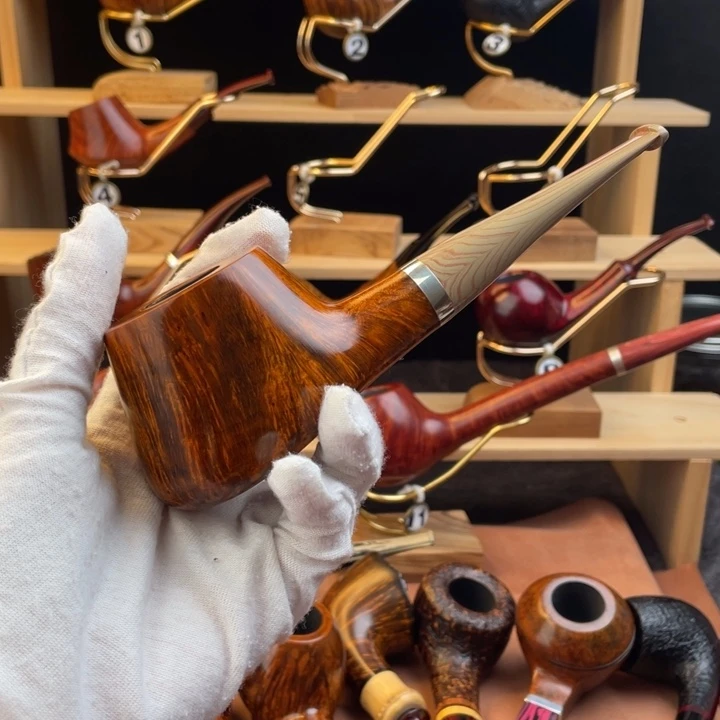 巍***哥石楠木手工工艺品