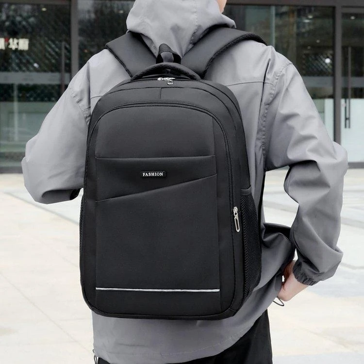 新款双肩包男士商务电脑背包简约初高中学生书包旅行双肩包耐脏