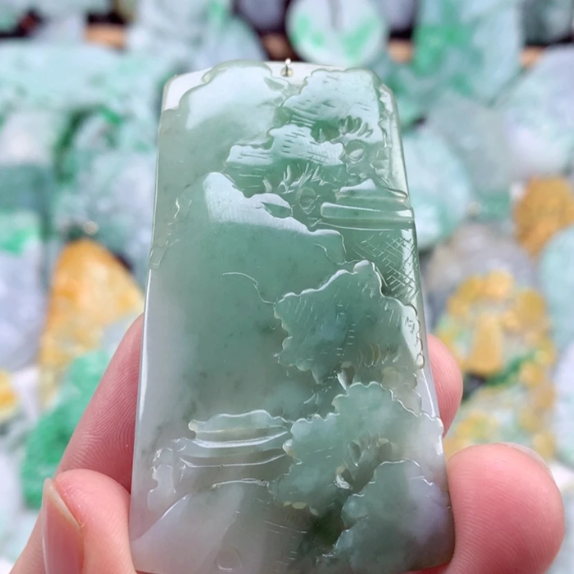 【闪购商品】翡翠吊坠(不含链)未镶嵌