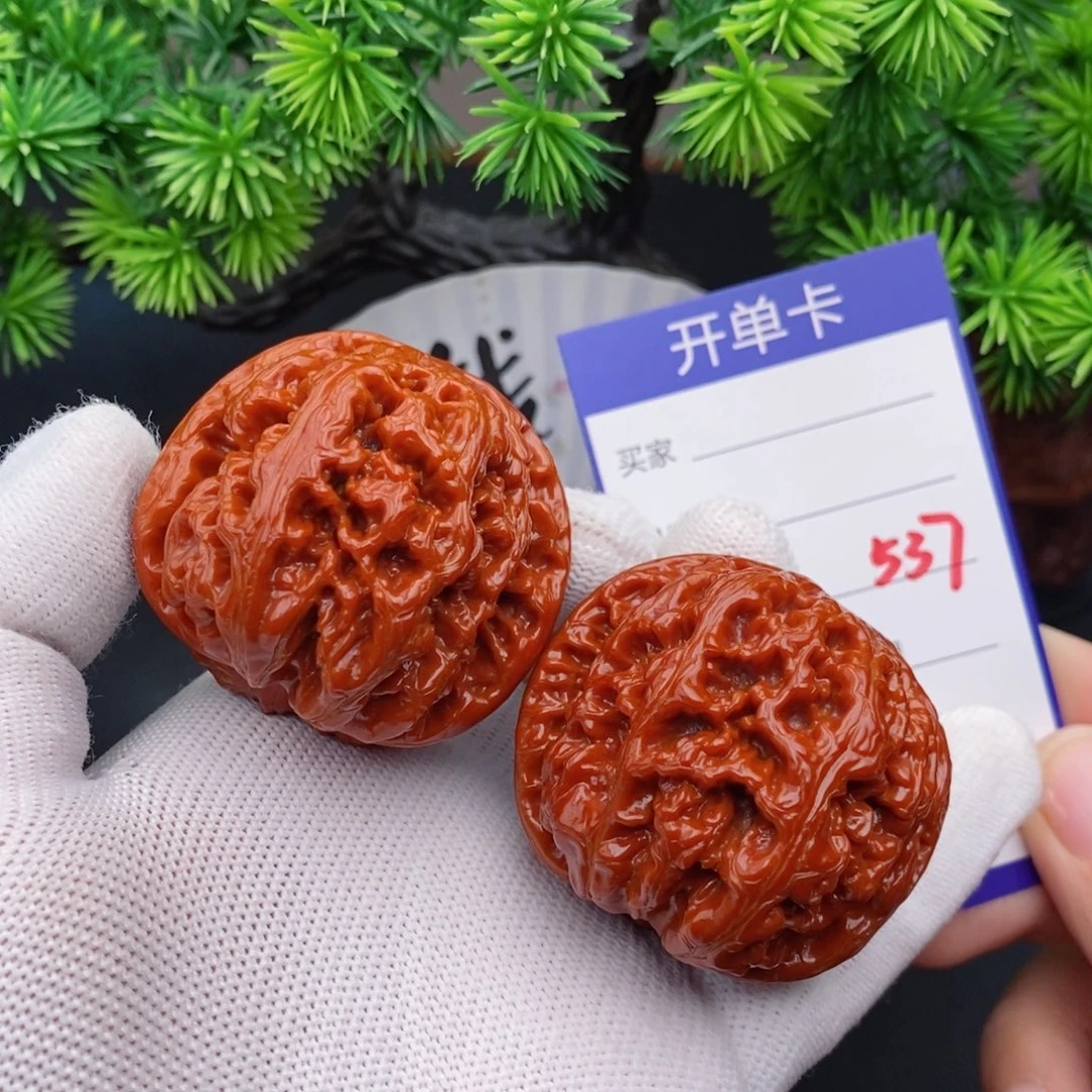 文玩核桃把件47粗筋537