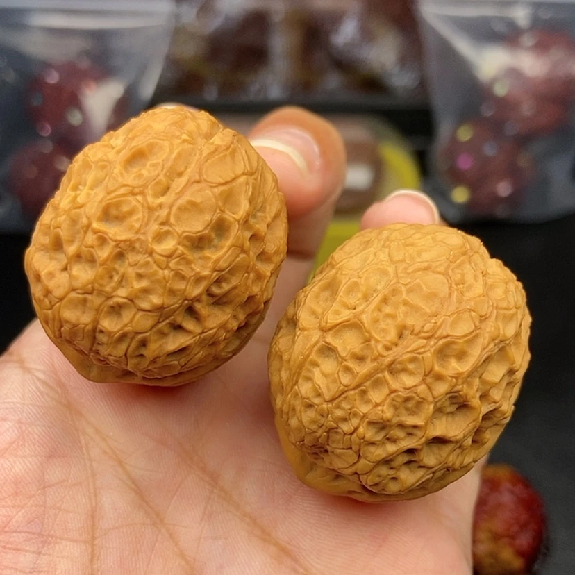 【闪购商品】把件文玩核桃39尺玄武元宝