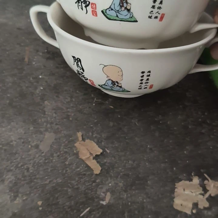 瓷陶瓷盘子碗啥都有