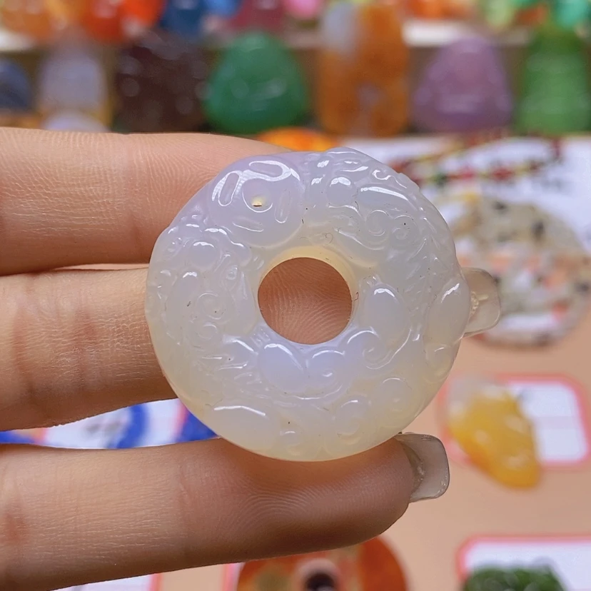 【闪购商品】玛瑙/玉髓玉牌未镶嵌幸****姐