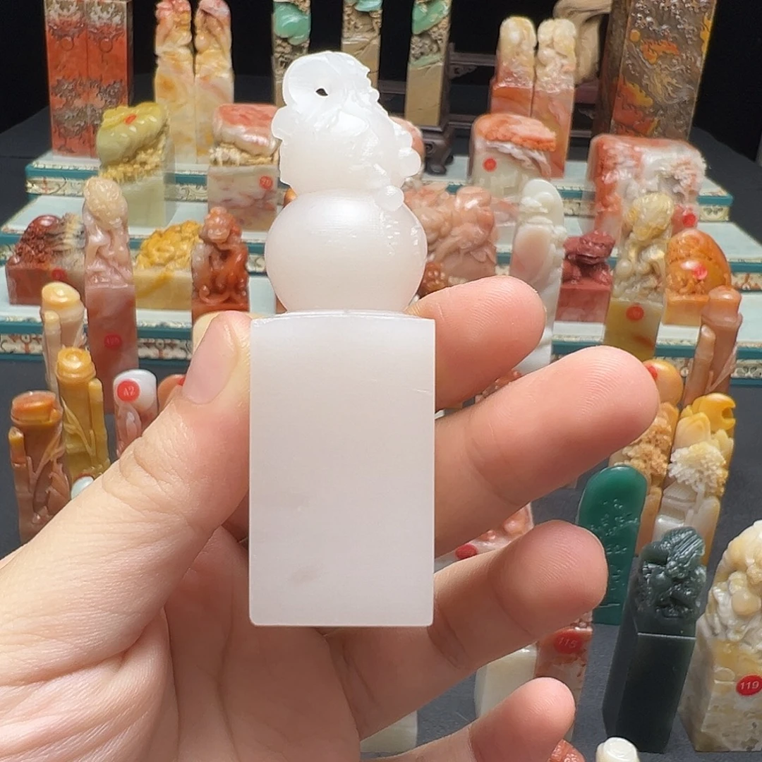 *****寿山石印石手工制作