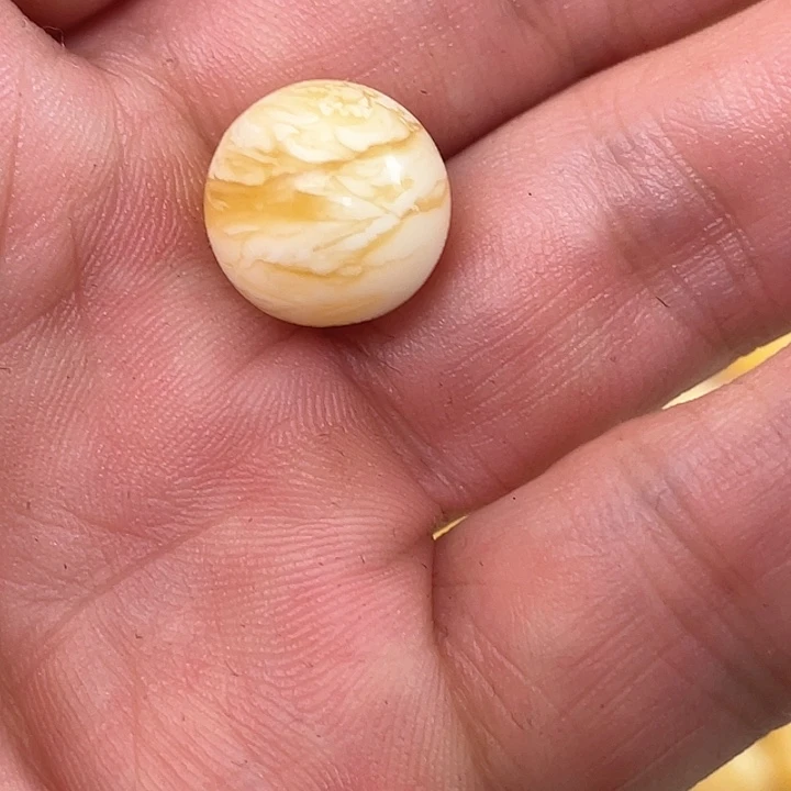 裸石琥珀未镶嵌旺***?圆珠