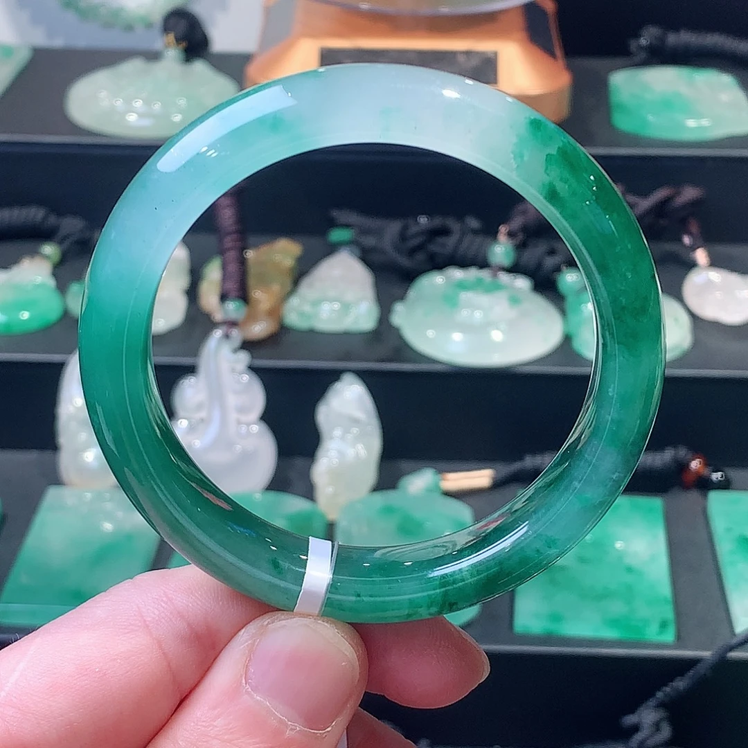 石英质玉未镶嵌手镯56